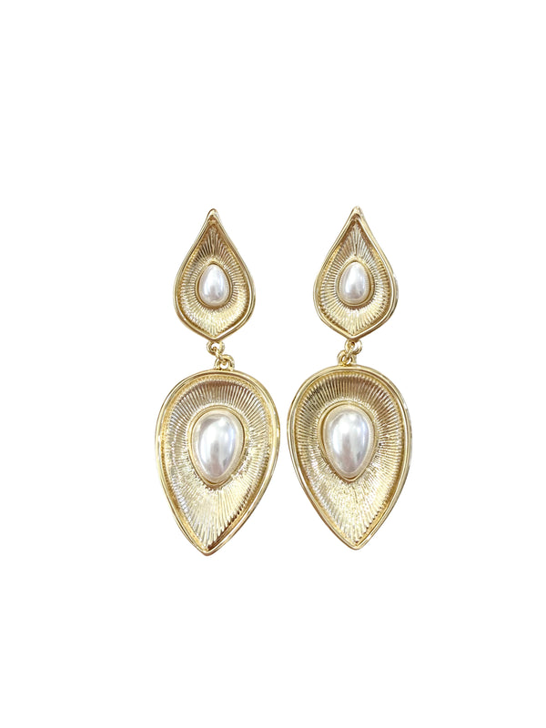 Virginia Pearl Teardrop Earrings